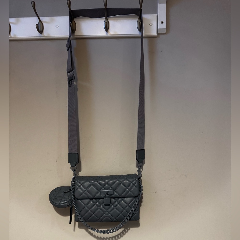 Kurt Geiger London Crossbody Brixton Quilted Mini Drench Shoulder Bag grey - Picture 2 of 12